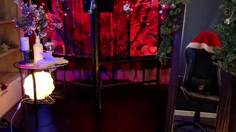 Snapshot of anna_bloom_ chatting on 12-20-24, 08:12 Violett online show from 12-20-24, 08:12