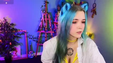 Snapshot of anna_bloom_ chatting on 01-14-25, 04:29 Violett online show from 01-14-25, 04:29