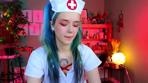 Snapshot of anna_bloom_ chatting on 02-06-25, 04:36 Violett online show from 02-06-25, 04:36