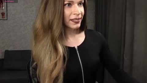 Anna online show from 05-05-26, 07:11