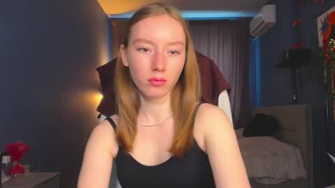 Snapshot of anna_kare chatting on 04-19-26, 01:10 Anna online show from 04-19-26, 01:10