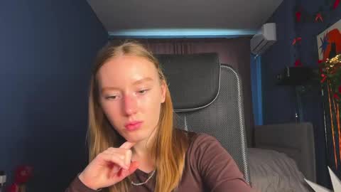 Snapshot of anna_kare chatting on 04-22-26, 01:56 Anna online show from 04-22-26, 01:56