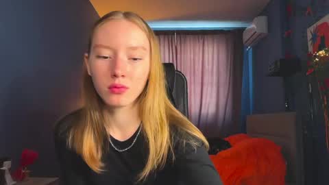 Snapshot of anna_kare chatting on 04-27-26, 11:08 Anna online show from 04-27-26, 11:08