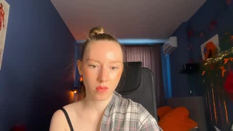 Anna online show from 06-02-26, 11:23