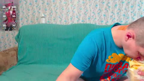 Snapshot of anna_ki chatting on 04-13-26, 07:58 AnnaJake online show from 04-13-26, 07:58