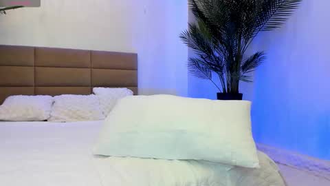 anna_nobel online show from 10-15-25, 05:18