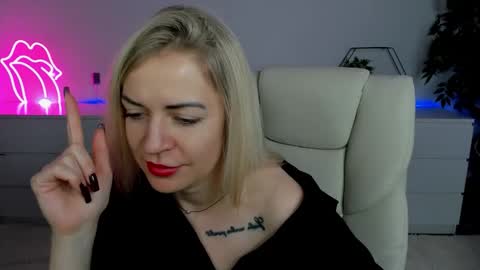 Snapshot of anna_snow9 chatting on 09-28-25, 11:59 anna_snow9 online show from 09-28-25, 11:59