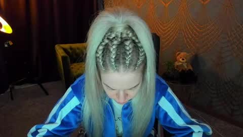 anna_snow9 online show from 05-04-26, 05:25