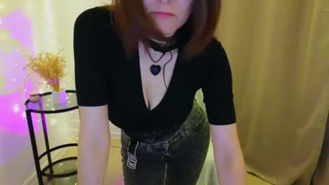 annaabels online show from 09-30-25, 07:24