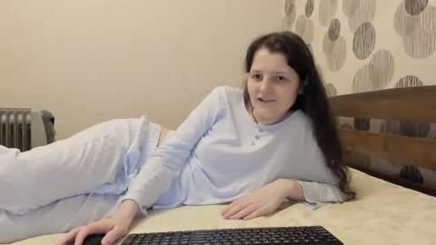 Snapshot of annaahcharm chatting on 06-05-26, 10:26 annaahcharm online show from 06-05-26, 10:26