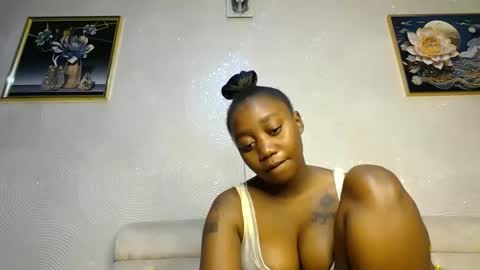 Annabel online show from 02-08-25, 06:01