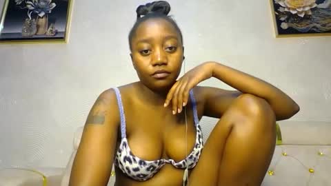 Annabel online show from 02-10-25, 06:13