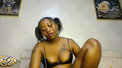 Annabel online show from 02-13-25, 08:13