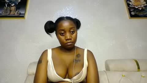 Annabel online show from 02-22-25, 03:23