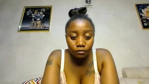 Annabel online show from 02-23-25, 07:17