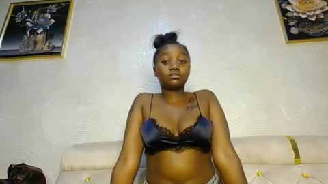 Annabel online show from 02-27-25, 08:53