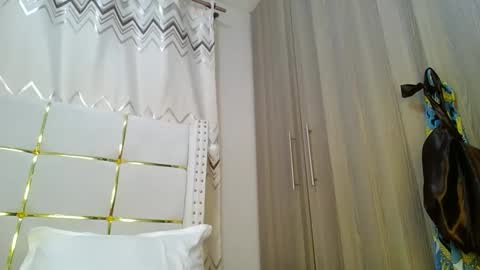 Annabel online show from 03-08-25, 05:22