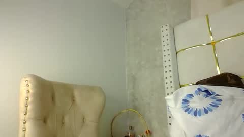 Annabel online show from 09-29-25, 07:19