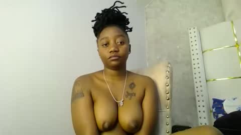 Annabel online show from 10-12-25, 07:02