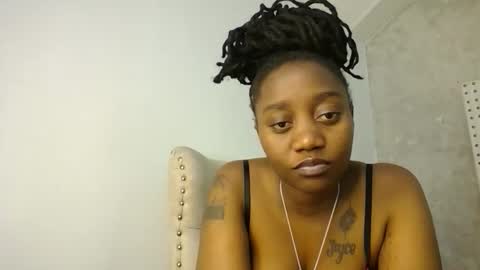 Annabel online show from 10-16-25, 09:27