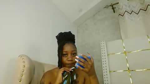 Annabel online show from 10-28-25, 07:05