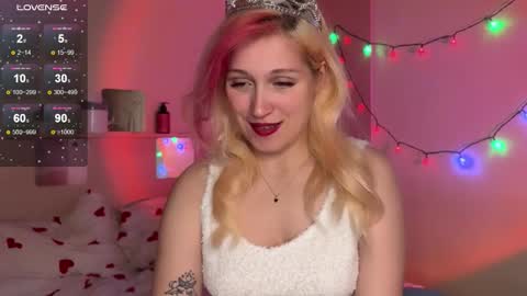 Annabel online show from 12-20-25, 11:17