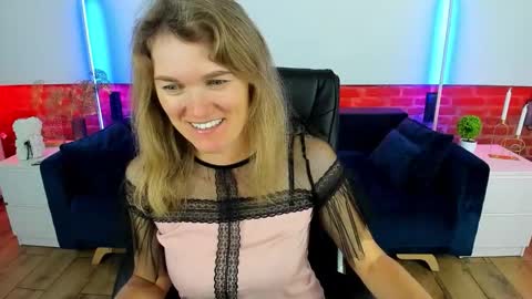 Annabel online show from 09-21-25, 05:53