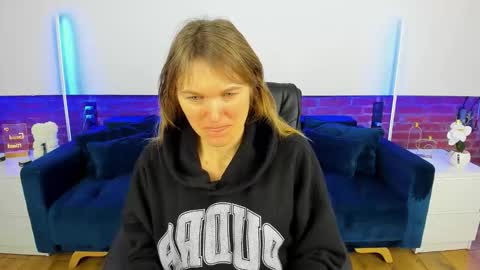 Annabel online show from 02-01-26, 06:45