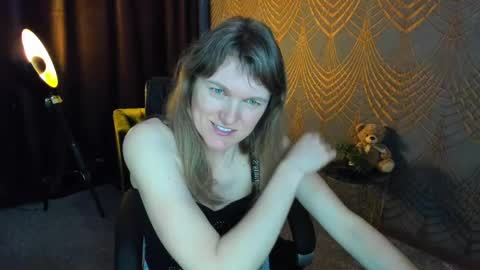 Snapshot of annabel_xxx chatting on 04-11-26, 07:45 Annabel online show from 04-11-26, 07:45