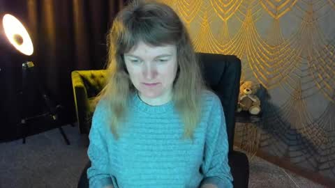 Snapshot of annabel_xxx chatting on 04-19-26, 05:40 Annabel online show from 04-19-26, 05:40