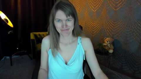 Snapshot of annabel_xxx chatting on 05-03-26, 05:24 Annabel online show from 05-03-26, 05:24