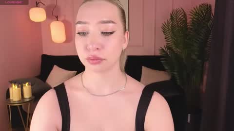Annabelle online show from 12-05-24, 05:06