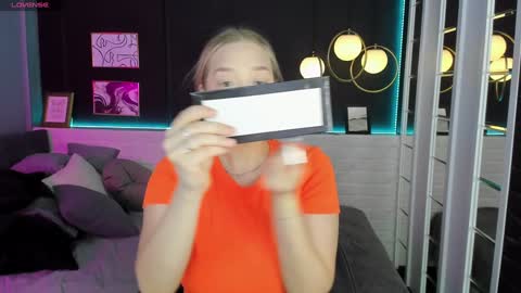 Annabelle online show from 12-07-24, 02:02
