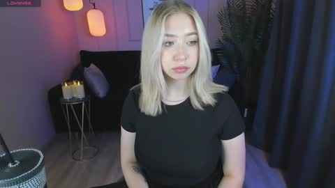 Annabelle online show from 12-08-24, 07:22