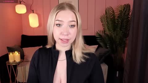 Annabelle online show from 12-17-24, 02:00