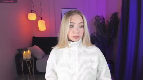 Annabelle online show from 12-19-24, 02:02