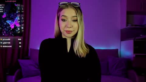 Annabelle online show from 03-03-25, 04:46
