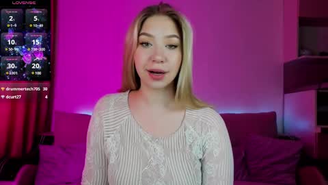 Annabelle online show from 03-06-25, 10:30