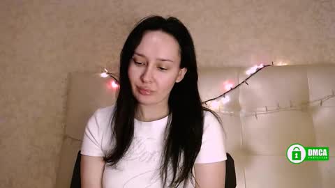 Snapshot of annabloempje chatting on 10-15-25, 08:31 Anna online show from 10-15-25, 08:31