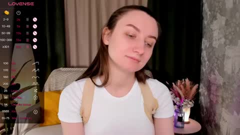 Snapshot of annacooleman_ chatting on 04-18-26, 02:26 Anna online show from 04-18-26, 02:26