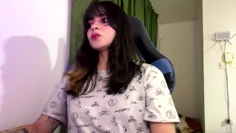 Anna online show from 11-21-25, 06:12