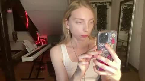 Snapshot of annadarko chatting on 07-13-26, 10:01 Anna Darko online show from 07-13-26, 10:01