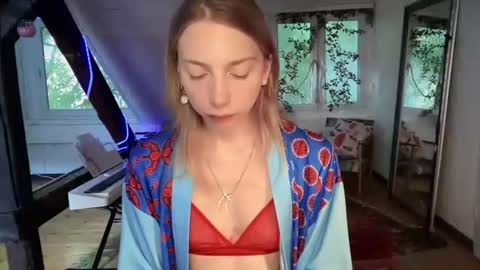 Snapshot of annadarko chatting on 07-25-26, 02:58 Anna Darko online show from 07-25-26, 02:58
