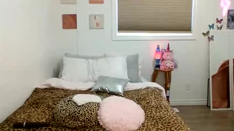 annadelrae444 online show from 01-16-26, 06:56