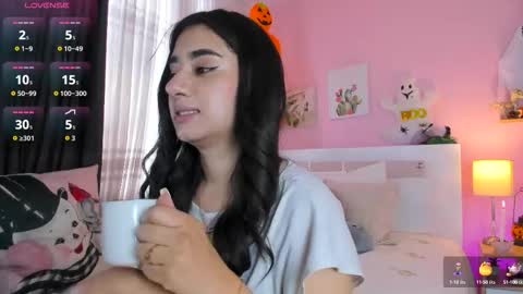 Snapshot of annadu011 chatting on 10-12-25, 02:38 Annadu011 online show from 10-12-25, 02:38