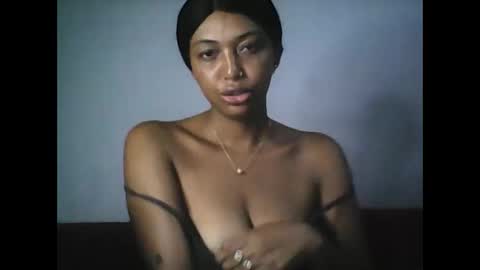 annah0018 online show from 02-18-26, 06:48