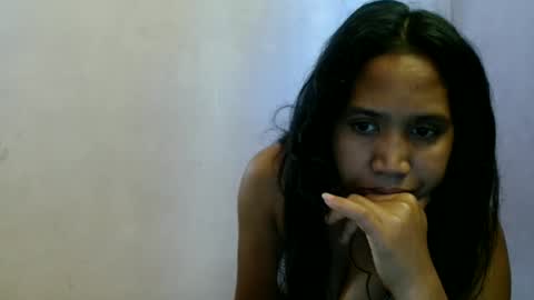 Snapshot of annahhotgirl chatting on 06-10-26, 06:12 annahhotgirl online show from 06-10-26, 06:12