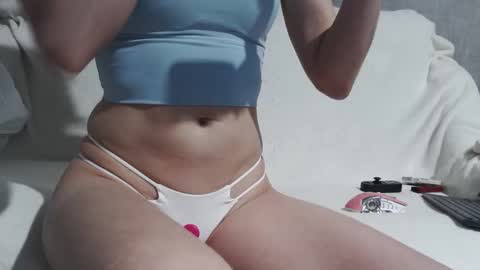 annahotcrazy online show from 12-17-25, 12:44