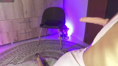 Anna online show from 05-08-26, 10:26