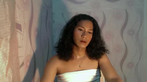 annalala22 online show from 04-16-26, 08:42